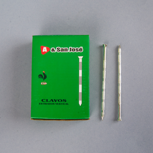 Clavo estriado vertical